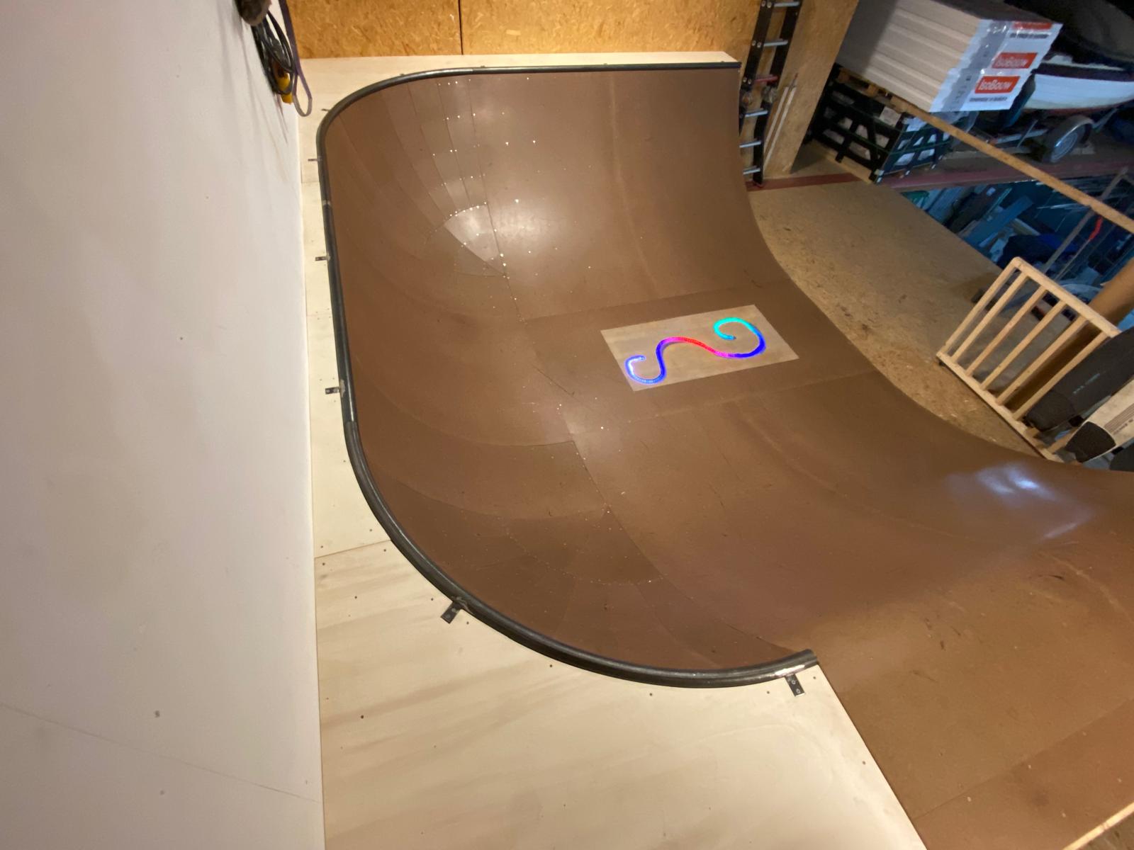 Maatwerk in hout, skatebowl